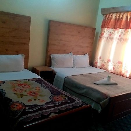 Hotel Marigold Похара Екстериор снимка