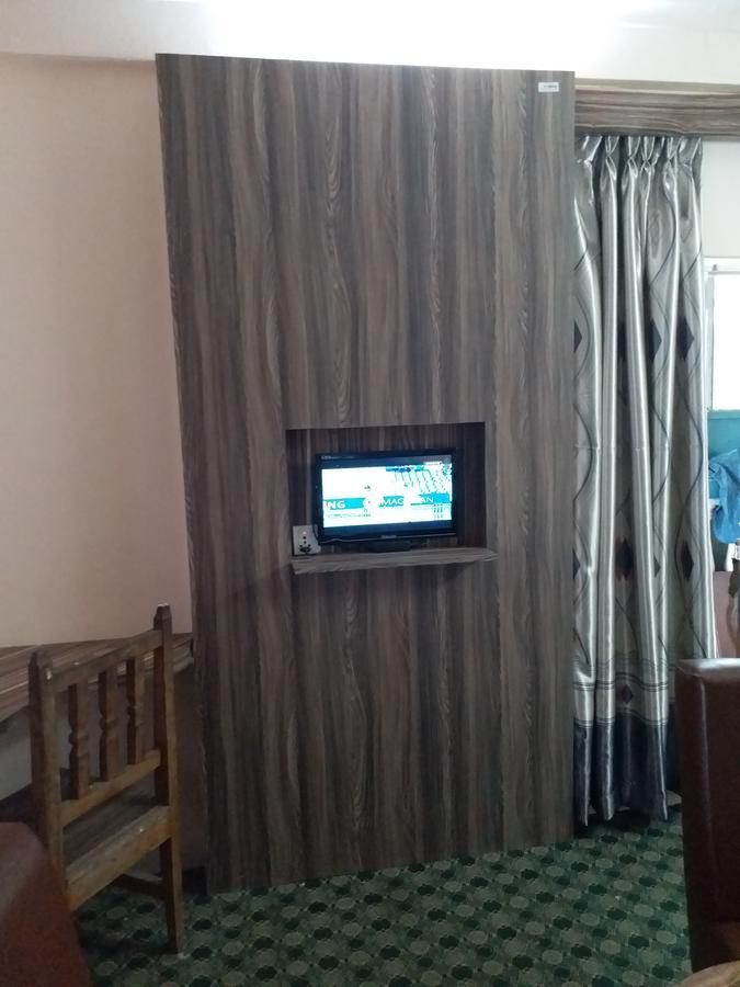 Hotel Marigold Похара Екстериор снимка